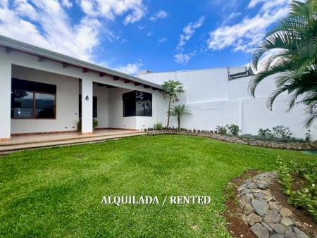 Casas en alquiler Escazu San Rafael, CR Escazu casas en alquiler, Casas con jardin en alquiler|Escazu San Jose