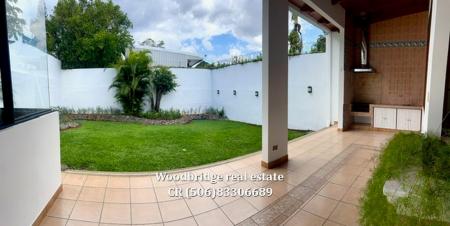 Casas en alquiler CR Escazu San Rafael, Alquiler de casas CR Escazú, CR Escazú casas en alquiler con jardin