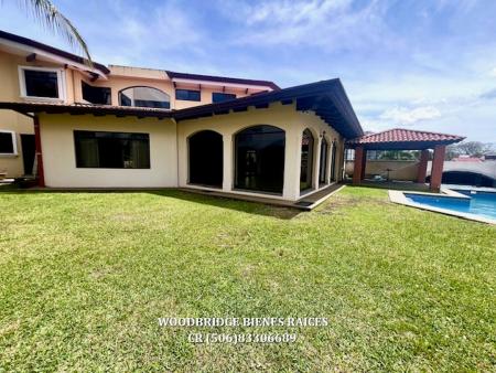 Casas en aquiler o venta Escazu Costa Rica, CR Escazu casas de lujo|alquiler o venta, Escazu Los Laureles casas en alquiler o en venta, Venta de cass Escazu Costa Rica, Alquiler casas en CR Escazu Laureles