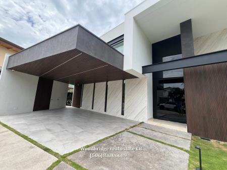 Casas de lujo en venta|Parque Valle Del Sol Costa Rica, CR Parque Valle Del Sol casas en venta, Venta de casas de lujo Santa Ana Parque Valle Del Sol