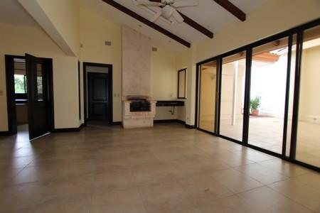 Casas en venta CR Bosques De Lindora en Santa Ana, Bosques De Lindora Santa Ana casas en venta