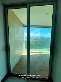 Escazu Central Park condominios en alquiler, CR Escazu condominios de lujo en Central Park en alquiler o venta, Central Park Escazu Trejos Montealegre condos en alquiler o venta