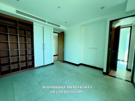 Escazu Central Park condominios en alquiler, CR Escazu condominios de lujo en Central Park en alquiler o venta, Central Park Escazu Trejos Montealegre condos en alquiler o venta