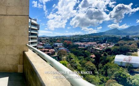 Central Park Escazu condominios en alquiler o venta, CR Escazu condos de lujo en alquiler o venta Central Park