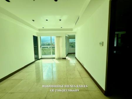 Central Park Escazu condominios en alquiler o venta, CR Escazu condos de lujo en alquiler o venta Central Park