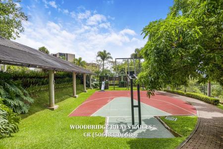 CR Escazu condominios en alquiler en Monteplata, Condos de lujo alquiler Monteplata Escazu CR