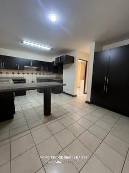 CR Escazu casas en alquiler, Casas en alquiler Escazu Trejos Montealegre