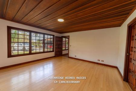 CR Escazu casa de lujo en venta, Venta de casas con jardines |Escazú Costa Rica, San Rafael Escazú casas en venta