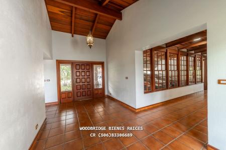 CR Escazu casa de lujo en venta, Venta de casas con jardines |Escazú Costa Rica, San Rafael Escazú casas en venta