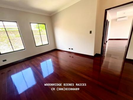 Casas de lujo en venta Cerro Alto Escazú, Luxury homes for sale in CR Escazu Cerro Alto, CR Escazú casas en venta en Condominio Cerro Alto