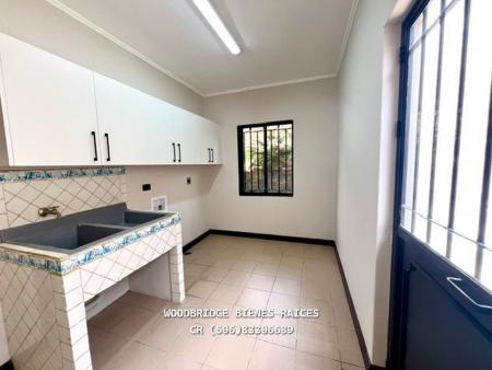 Casas de lujo en venta Cerro Alto Escazú, Luxury homes for sale in CR Escazu Cerro Alto, CR Escazú casas en venta en Condominio Cerro Alto