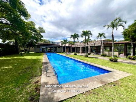 Casas de lujo en venta Cerro Alto Escazú, Luxury homes for sale in CR Escazu Cerro Alto, CR Escazú casas en venta en Condominio Cerro Alto