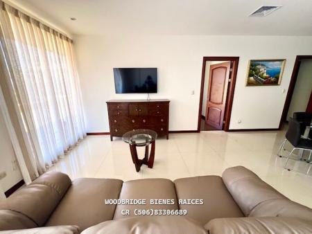 Escazu condominios en alquiler, CR Escazú alquiler de condominios en Valle Arriba, Escazú San Jose alquiler de condos amoblados