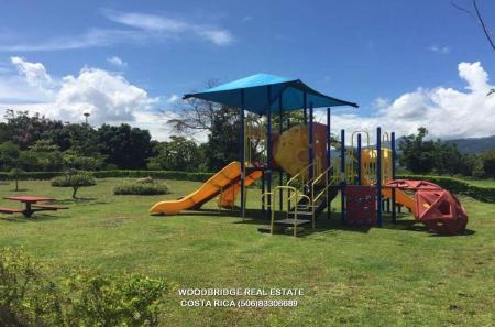 CR Hacienda Espinal casas en venta /foto playground, Venta de casas CR Alajuela Espinal /foto playground