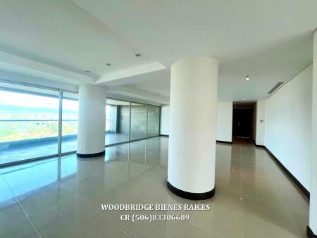 Escazu Central Park condominios en alquiler, CR Escazu condominios de lujo en Central Park en alquiler o venta, Central Park Escazu Trejos Montealegre condos en alquiler o venta