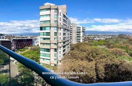 Escazu Central Park condominios en alquiler, CR Escazu condominios de lujo en Central Park en alquiler o venta, Central Park Escazu Trejos Montealegre condos en alquiler o venta