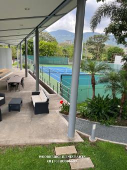 Escazu Central Park condominios en alquiler, CR Escazu condominios de lujo en Central Park en alquiler o venta, Central Park Escazu Trejos Montealegre condos en alquiler o venta