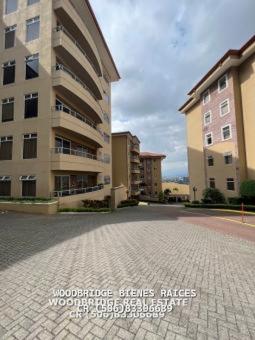 Escazu condominios en alquiler, CR Escazú alquiler de condominios en Valle Arriba, Escazú San Jose alquiler de condos amoblados