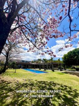 Luxury homes for sale in CR Escazu Cerro Alto, CR Escazú casas en venta en Condominio Cerro Alto