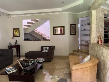 CR Santa Ana casas en venta|Puerta De Hierro, Venta de casas en Santa Ana Costa Rica,